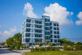  Promsook Apartment  Saen Suk
